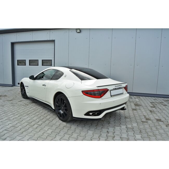 Maxton Design Seitenschweller Ansatz für MASERATI GRANTURISMO 2007-2011 schwarz Hochglanz