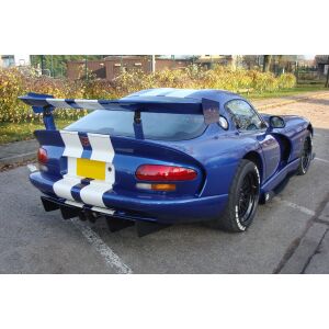 Maxton Design Heckdiffusor Ansatz für Heckschürze für DODGE VIPER GTS