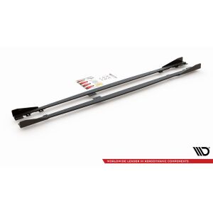 Maxton Design Robuste Racing Seitenschweller Ansatz für für V.2 / V2 + Flaps BMW 1er F20 M135i / M140i / M-Paket schwarz Hochglanz