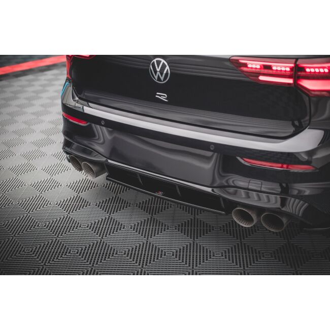 Maxton Design Mittlerer Heckdiffusor Ansatz für Volkswagen Golf R Mk8 schwarz Hochglanz
