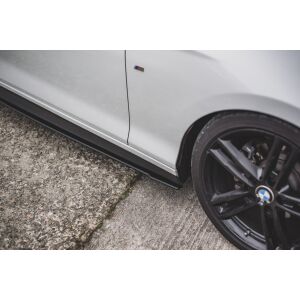 Maxton Design Robuste Racing Seitenschweller Ansatz für für V.2 / V2 BMW 1er F20 M135i / M140i / M-Paket